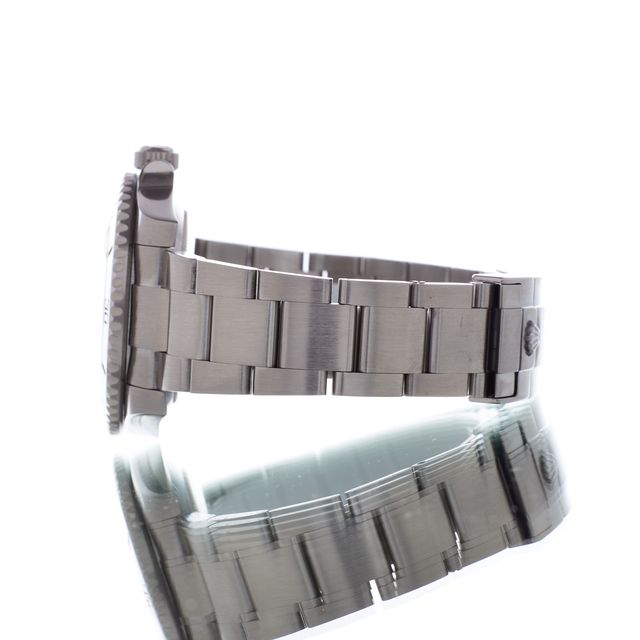 Rolex Submariner 116610 LN Image 2